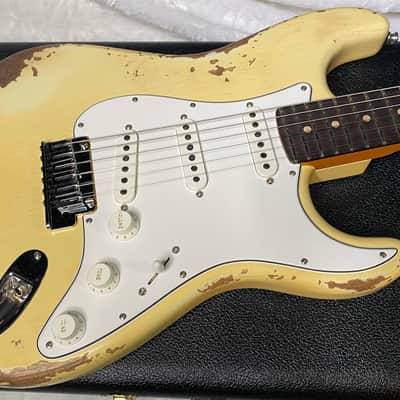 NEW! Fender Custom Deluxe Strat Heavy Relic - Aged Vintage White - Matching Peg Head - Authorized Dealer - 7.25lbs - G06378 image 4
