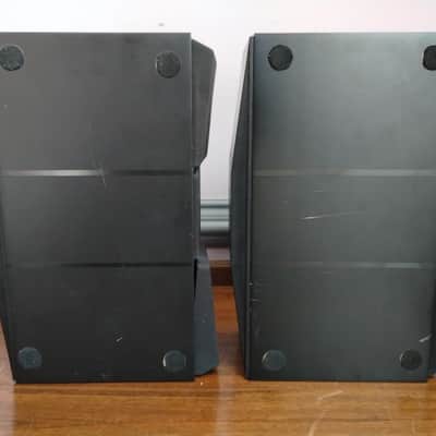 Bang & Olufsen Beovox CX100 bookshelf speakers in excellent condition - 1980's image 3