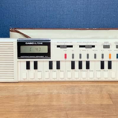 Casio VL-1 VL-Tone 29-Key Synthesizer Keyboard - White