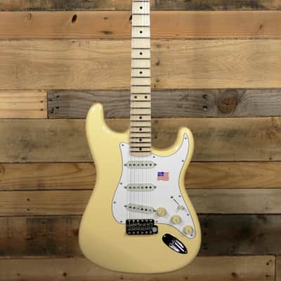 Fender Yngwie Malmsteen Stratocaster Electric Guitar Vintage White w/ Case "Mint Condition" image 4