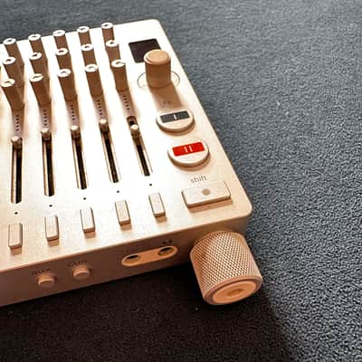 Teenage Engineering TX-6 USB Mixer with Audio Interface Silver image 2