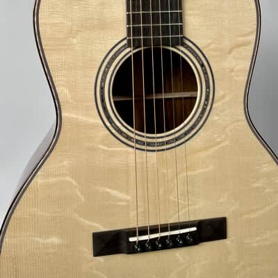 Huss and Dalton 00-SP Custom 2021 Bearclaw Italian Spruce & Cocobolo. Mint. (Authorized Dealer) image 5
