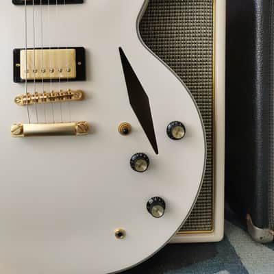 Epiphone Emily Wolfe "White Wolfe" Sheraton 2023 - Aged Bone White image 8