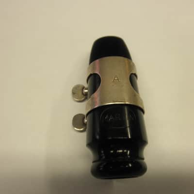 Martin Alto saxophone mouthpiece w/ ligature image 1
