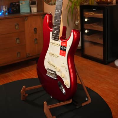 Fender American Professional Stratocaster 2017 – Candy Apple Red, OHSC & Case Candy (NOS Condition) image 2