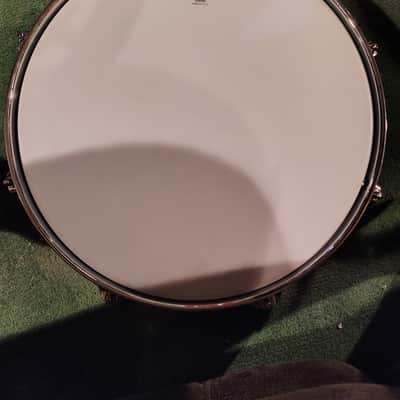 Ludwig LM404 Acrolite 5x14" 8-Lug Aluminum Snare Drum with Black/White Badge 1994 - 2012 - Black Galaxy image 7