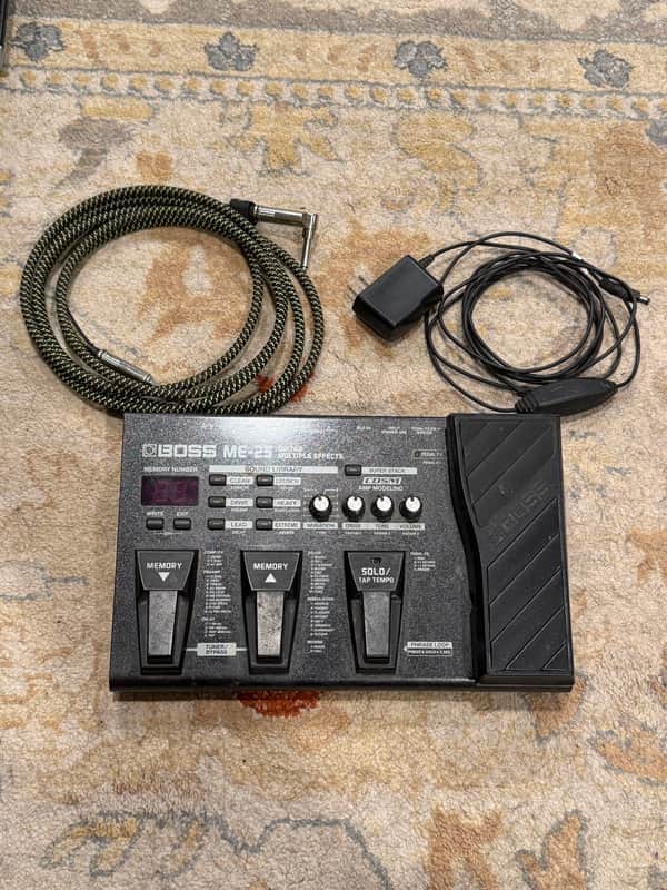 Boss ME-25 Guitar Multi-Effects w/ FREE Ernie Ball Cable image 1