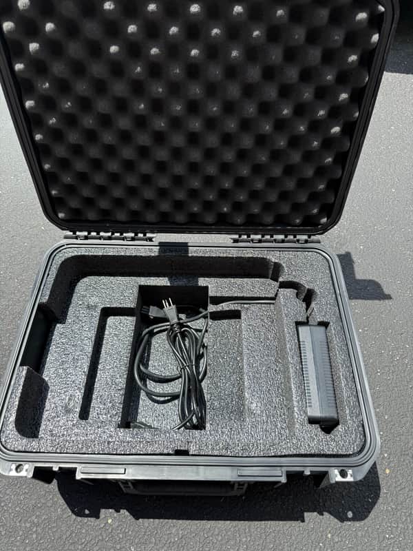 QSC TouchMix-16 Touch Screen Compact Digital Mixer