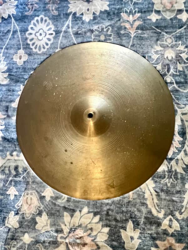 Zildjian 18" Avedis 1960s Stamp Crash Cymbal image 1