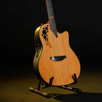 Ovation 2007 Collectors Edition, no.380 imagen 2