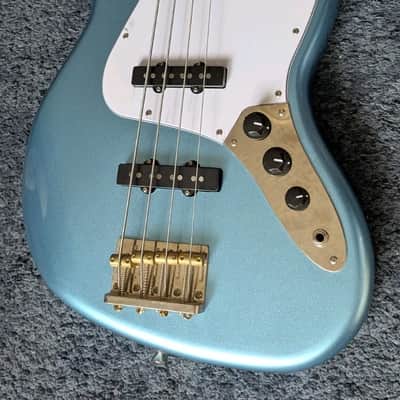 Squier James Johnston Signature Jazz Bass 2012 - 2015 - Lake Placid Blue image 2