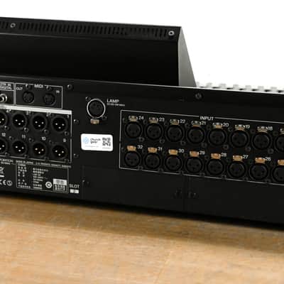 Yamaha LS9-32 32-Input Digital Mixing Console CG012RC image 9