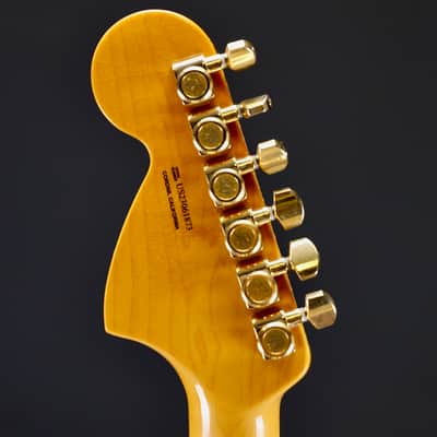 Fender Bruno Mars Stratocaster Maple Fingerboard Mars Mocha image 11