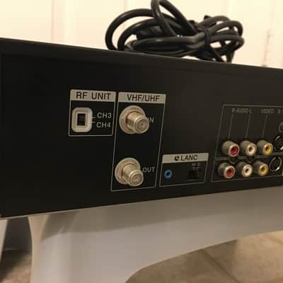 EV-C200 Hi8 Video Tape Recorder image 6