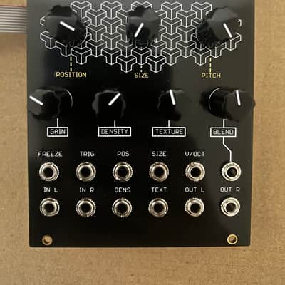 Momo Modular Cumulus (Mutable Instruments Clouds Clone) 2023 - Black image 1