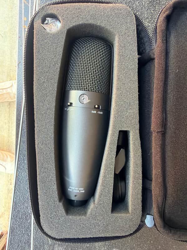Shure KSM32 / CG Medium Diaphragm Cardioid Condesner Microphone 1998 - Present - Charcoal Gray image 1
