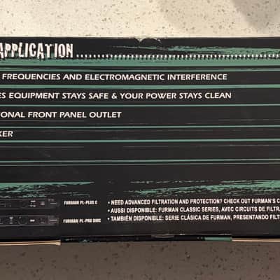 Furman M-8x2 Merit Series Power Conditioner - Mint with Original Box & Manual image 4