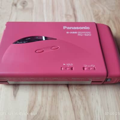Panasonic RQ S20 1992 - Panasonic Walkman Cassette player RQ S20 pink working image 2
