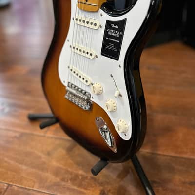 Fender Vintera II '50s Stratocaster with Maple Fretboard 2-Color Sunburst #MX23114420 / 7lbs. 6.2oz image 5