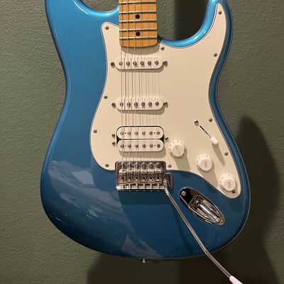 Fender Stratocastor 2015 - Lake Placid Blue image 2