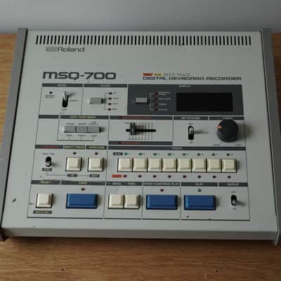 Roland MSQ-700 Multitrack Digital Keyboard Sequencer