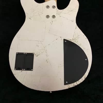 Wrong Way Customs 5 String Semi-Hollowbody Bass 2019 Silver Leaf image 3