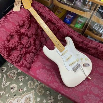 Fender JV Modified '60s Stratocaster 2022 - 2024 - Olympic White image 1