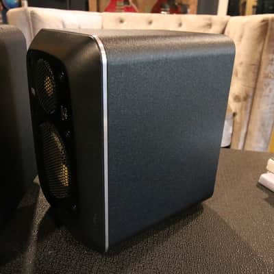 KRK V4 Series 4 4" Active Studio Monitors (Pair) – 2016–2021 – Black w/ Grilles & Cables Bild 8