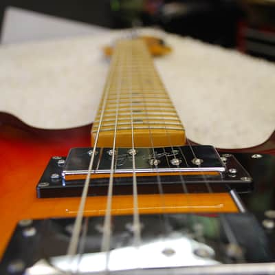 Fender  Modern Player Starcaster image 12