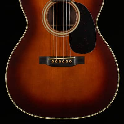 Martin Custom Shop Expert 000-28 Authentic 1937 Stage 1 Aging Ambertone (759) image 3