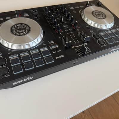 Pioneer DDJ-SB3 2-Channel DJ Controller - Black image 3