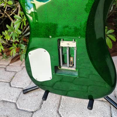 Kramer Limited Edition Pacer Electric Green Sparkle Guitar 2016 image 18