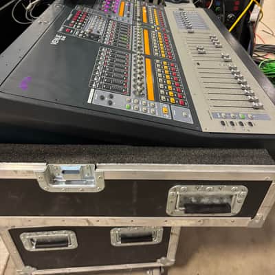Avid Venue SC48 Dual PSU Digital Compact Mixing Console 2010s - Standard image 2