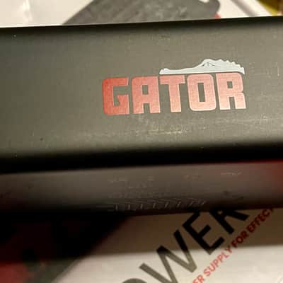 Gator GTR-PWR-8 Power Supply With 8 Isolated Outputs 2010s - Black image 4