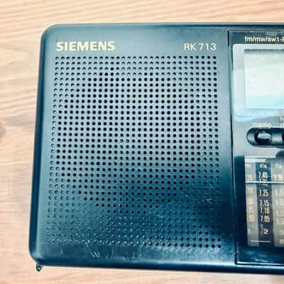 Siemens RK 713 Rare Vintage Portable All-Wave Radio Receiver Working Warranty image 4