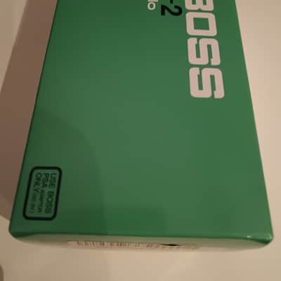 Boss TR-2 Tremolo (Silver Label) 1997 - Present - Green image 8