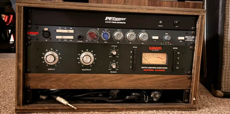 Furman D10-PFP Power Distributor image 1