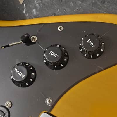 Hohner Revelation RTS 1992 - Made in Europe - Light Weight Superstrat image 13