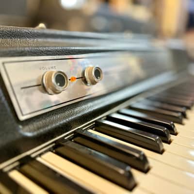Wurlitzer 200A 64-Key Electric Piano 1970’s Black original vintage USA image 5