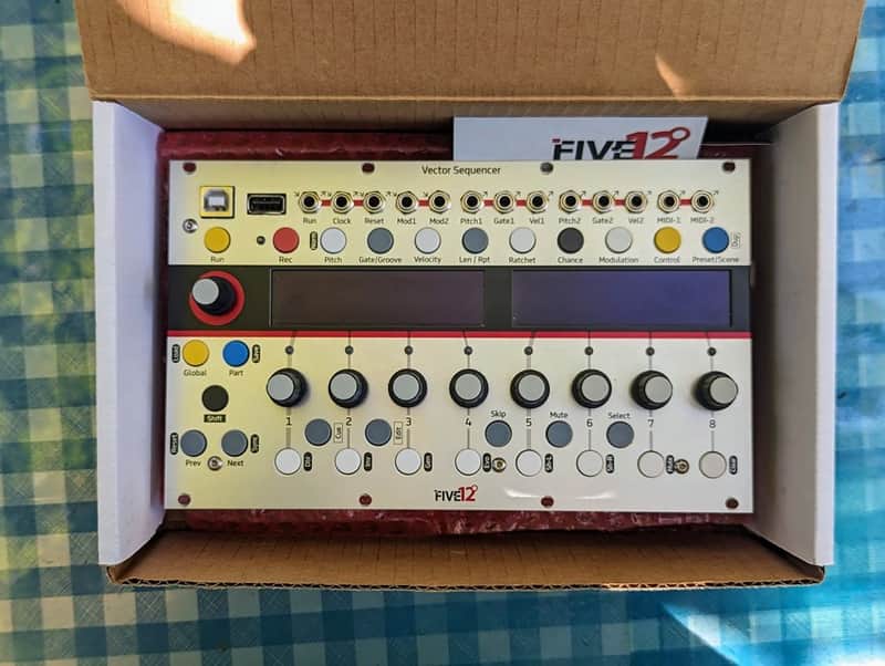 Five12 Vector sequencer + Jack Expander, Manual, Cables & Box image 1