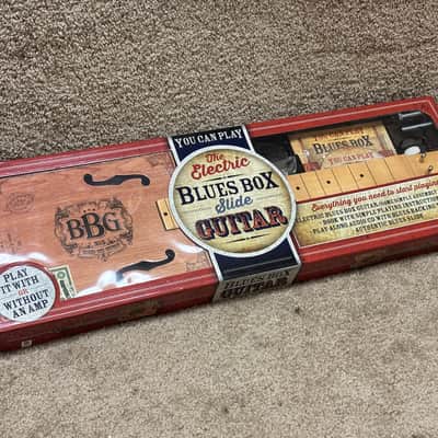 Hinkler Electric Blues Box Fretless Slide Guitar Unassembled image 2