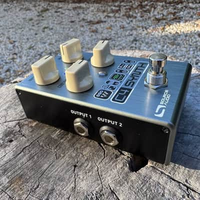 Source Audio C4 Synth mid 2000s - Metal blue face image 2