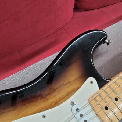 Fender Custom Shop Limited Edition 50th Anniversary '54 Stratocaster Masterbuilt By Yuriy Shishkov 2004 - Reliced 2-Tone Sunburst image 11