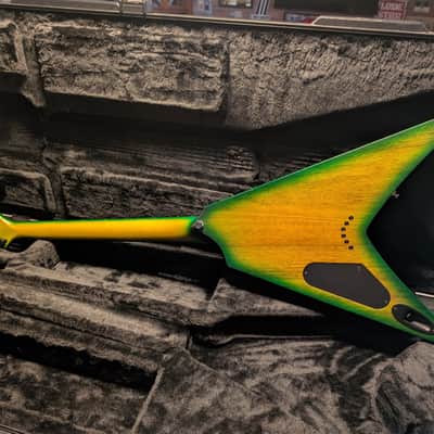 Solar Guitars V2.6LB 2023 - Lime Burst Matte image 10