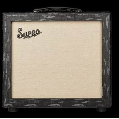 Supro 1612RT Amulet 1 x 10-inch 15-watt Tube Combo Amp image 18