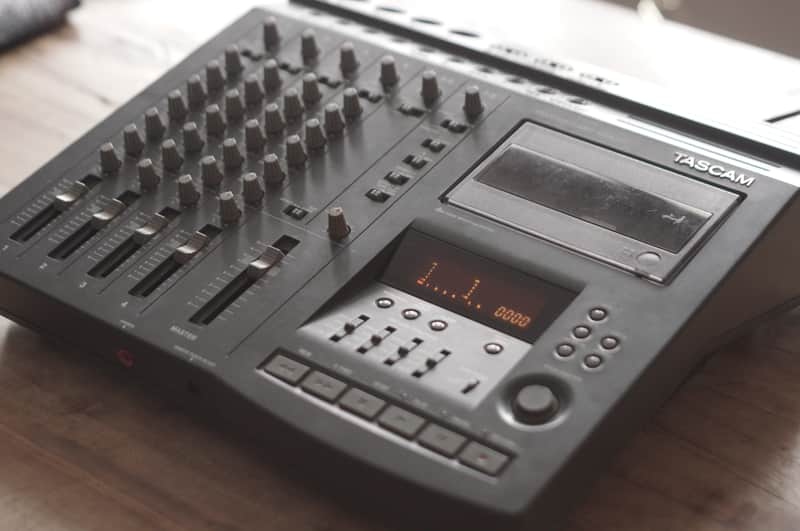 Tascam 424 MK II Portastudio | Reverb Canada