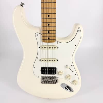 2016 Fender Jimi Hendrix Signature Stratocaster - Olympic White image 4