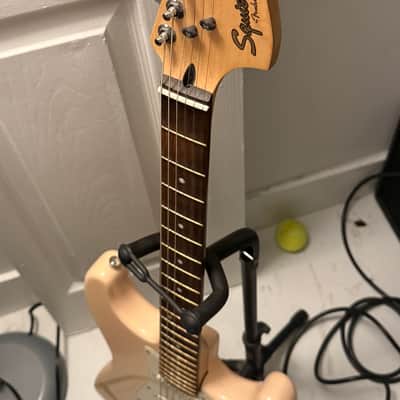 Modded Squier Standard stratocaster HSS 2008 - Vintage white/Cream image 4
