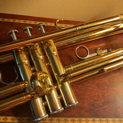 Yamaha YTR-200ADII Advantage Standard Bb Trumpet 2010s - Brass image 6