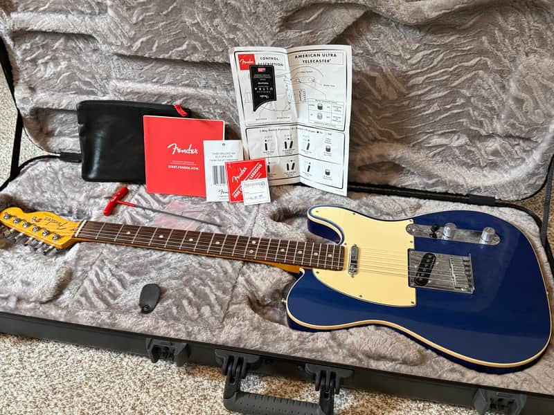Fender American Ultra Telecaster 2022 - Cobra blue image 1